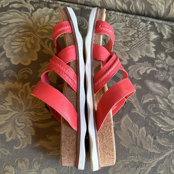 Clark’s BRYNN HOPE Coral Memory Foam sandals Women Sz 8.5 M - Picture 9 of 11